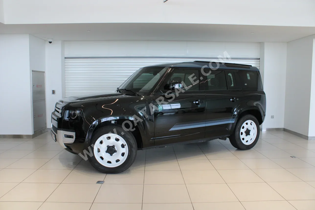 Land Rover  Defender  110 HSE  2024  Automatic  20,138 Km  6 Cylinder  Four Wheel Drive (4WD)  SUV  Black  With Warranty