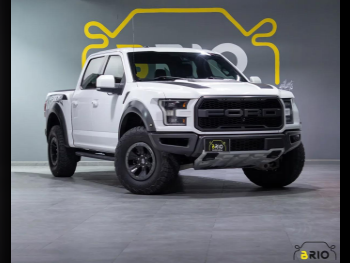 فورد  أف  150 رابتر  2017  اوتوماتيك  62,000 كم  6 سلندر  دفع رباعي  بيكب  أبيض  تحت الضمان