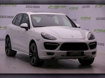 بورش  كيان  توربو اس  2013  اوتوماتيك  83,496 كم  8 سلندر  دفع رباعي  اس يو في  أبيض