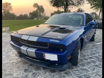 Dodge  Challenger  SRT-8  2012  Manual  74,000 Km  8 Cylinder  Rear Wheel Drive (RWD)  Coupe / Sport  Blue and Gray
