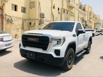 جي ام سي  سييرا  اليفيشن  2021  اوتوماتيك  75,000 كم  6 سلندر  دفع رباعي  بيكب  أبيض