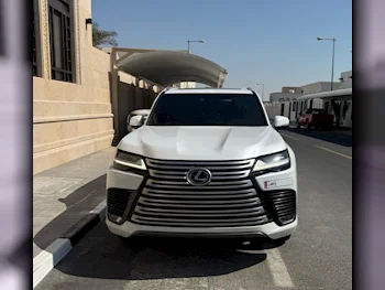 Lexus  LX  600 Luxury  2022  Automatic  108,000 Km  6 Cylinder  Four Wheel Drive (4WD)  Sedan  Pearl
