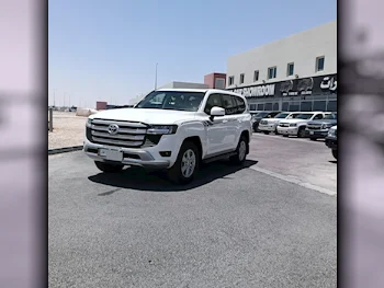 Toyota  Land Cruiser  GXR  2022  Automatic  188,000 Km  6 Cylinder  Four Wheel Drive (4WD)  SUV  White