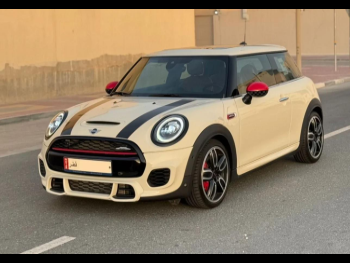 ميني  كوبر  جي سي دبليو  2019  اوتوماتيك  28,000 كم  4 سلندر  سحب امامي  هاتشباك  بيج