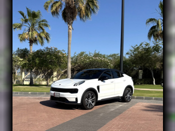 Lynk & Co  05  Hyper Halo  2024  Automatic  15,000 Km  4 Cylinder  All Wheel Drive (AWD)  SUV  White  With Warranty