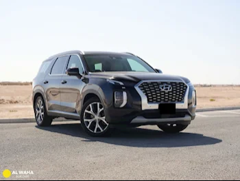 Hyundai  Palisade  2022  Automatic  111,000 Km  6 Cylinder  All Wheel Drive (AWD)  SUV  Black  With Warranty