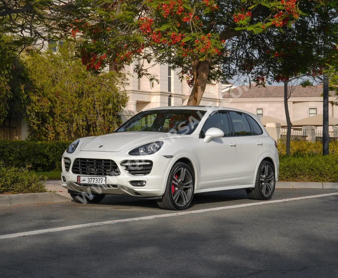Porsche  Cayenne  GTS  2014  Automatic  88,000 Km  8 Cylinder  Four Wheel Drive (4WD)  SUV  White  With Warranty
