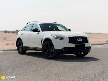 Infiniti  QX  70S  2015  Automatic  155,000 Km  6 Cylinder  Four Wheel Drive (4WD)  SUV  White