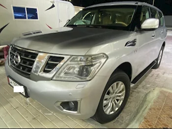 Nissan  Patrol  SE  2015  Automatic  275,000 Km  8 Cylinder  Four Wheel Drive (4WD)  SUV  Silver