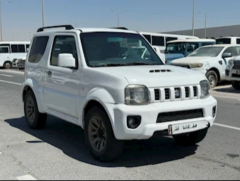 سوزوكي  جمني  2016  اوتوماتيك  85,000 كم  4 سلندر  دفع رباعي  اس يو في  أبيض