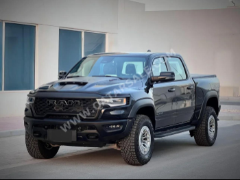 Dodge  Ram  1500 RHO  2025  Automatic  0 Km  6 Cylinder  Four Wheel Drive (4WD)  Pick Up  Black  With Warranty