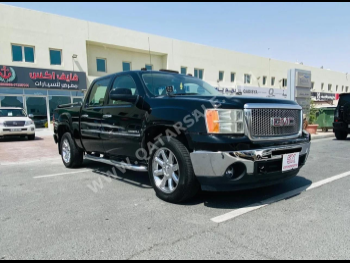 GMC  Denali NY  2012  Automatic  392,000 Km  8 Cylinder  Four Wheel Drive (4WD)  Pick Up  Black