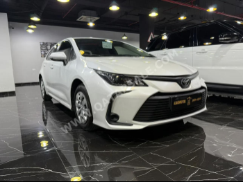 تويوتا  كورولا  اكس ال اي  2023  اوتوماتيك  67,000 كم  4 سلندر  سحب امامي  سيدان  أبيض  تحت الضمان