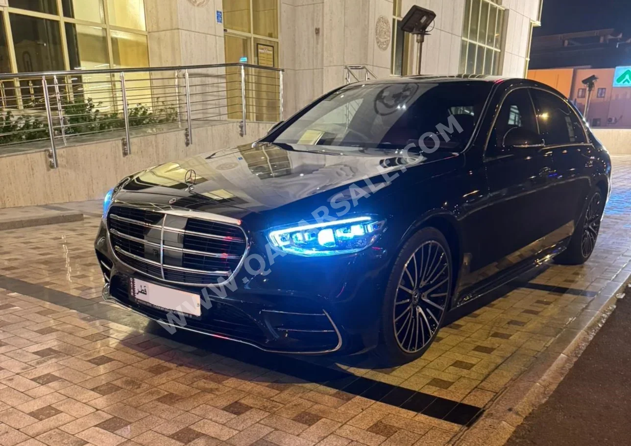 مرسيدس - بنز  اس - كلاس  450  2024  اوتوماتيك  6,000 كم  6 سلندر  دفع خلفي  سيدان  رمادي  تحت الضمان