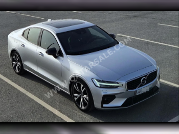 فولفو  اس  60 Turbo  2021  اوتوماتيك  55,900 كم  4 سلندر  دفع كلي مستمر  سيدان  فضي  تحت الضمان