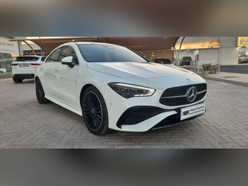 مرسيدس - بنز  سي ال ايه  200  2024  اوتوماتيك  900 كم  4 سلندر  دفع خلفي  سيدان  أبيض  تحت الضمان