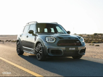 ميني  كوبر  كاونتري مان جي سي دبليو  2022  اوتوماتيك  47,000 كم  4 سلندر  دفع كلي مستمر  هاتشباك  رمادي