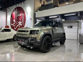 Land Rover  Defender  90 SE  2023  Automatic  44,000 Km  4 Cylinder  Four Wheel Drive (4WD)  SUV  Green  With Warranty