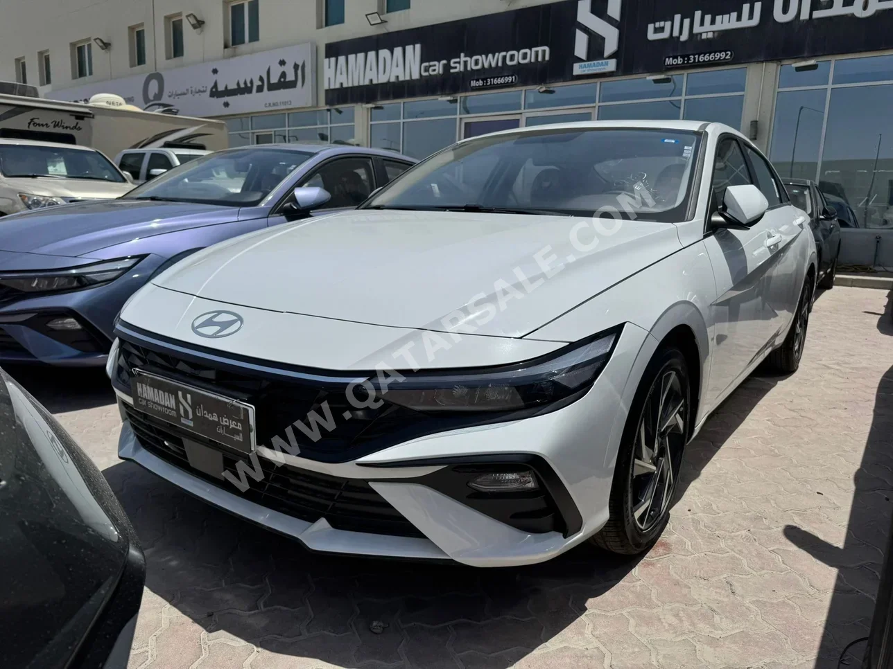 هيونداي  النترا  2025  اوتوماتيك  0 كم  4 سلندر  سحب امامي  سيدان  أبيض  تحت الضمان