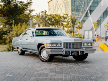 Cadillac  DeVille  1976  Automatic  6,000 Km  8 Cylinder  Rear Wheel Drive (RWD)  Classic  Sky Blue