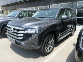 Toyota  Land Cruiser  GXR  2024  Automatic  0 Km  6 Cylinder  Four Wheel Drive (4WD)  SUV  Gray  With Warranty