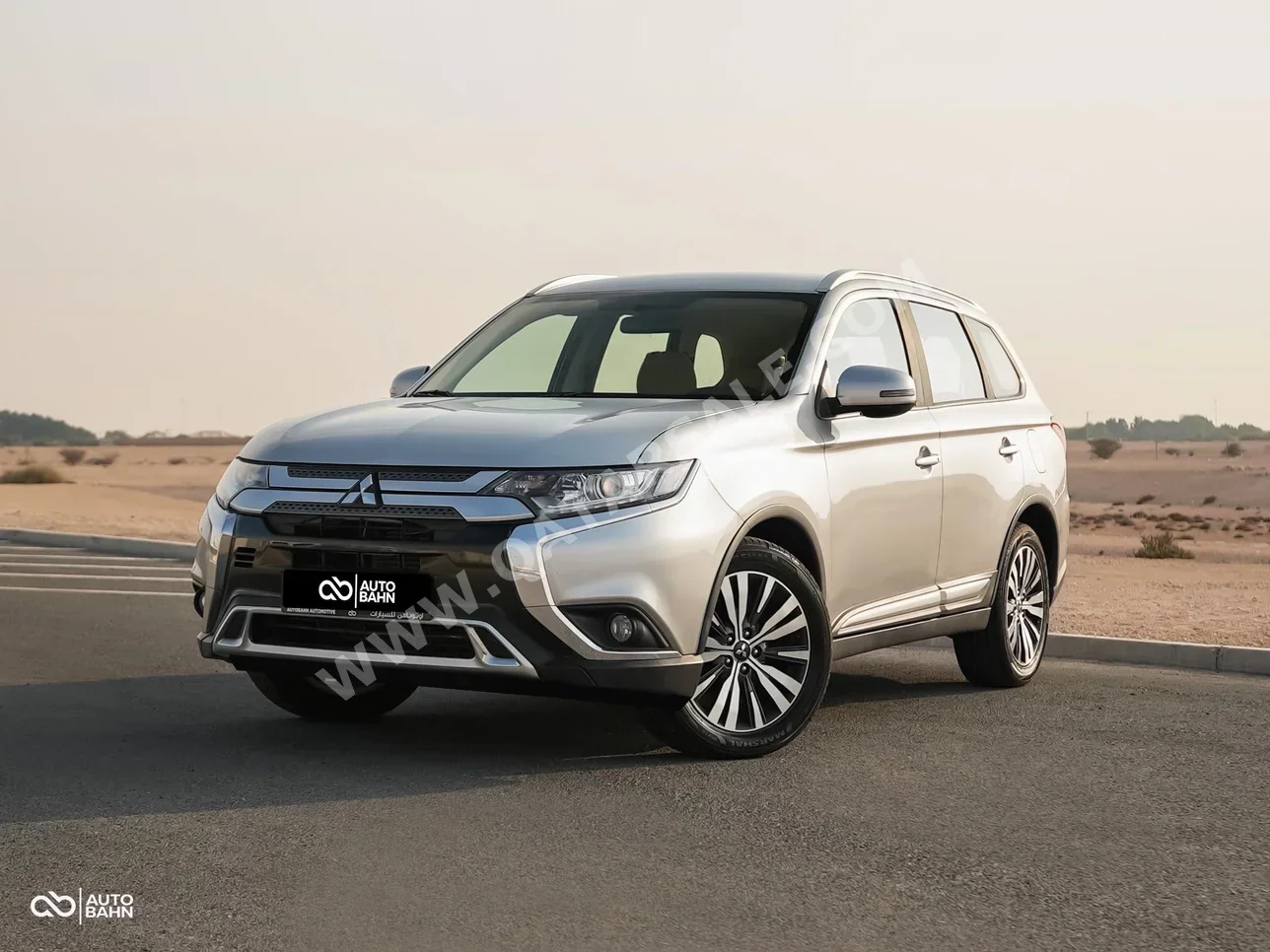 ميتسوبيشي  أوت لاندر  2020  اوتوماتيك  102,000 كم  4 سلندر  دفع رباعي  اس يو في  فضي