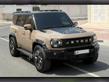 Jetour  T2  2024  Automatic  40,000 Km  4 Cylinder  Four Wheel Drive (4WD)  SUV  Beige  With Warranty