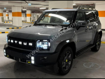 Jetour  T2  Luxury Plus  2025  Automatic  0 Km  4 Cylinder  Four Wheel Drive (4WD)  SUV  Blue  With Warranty