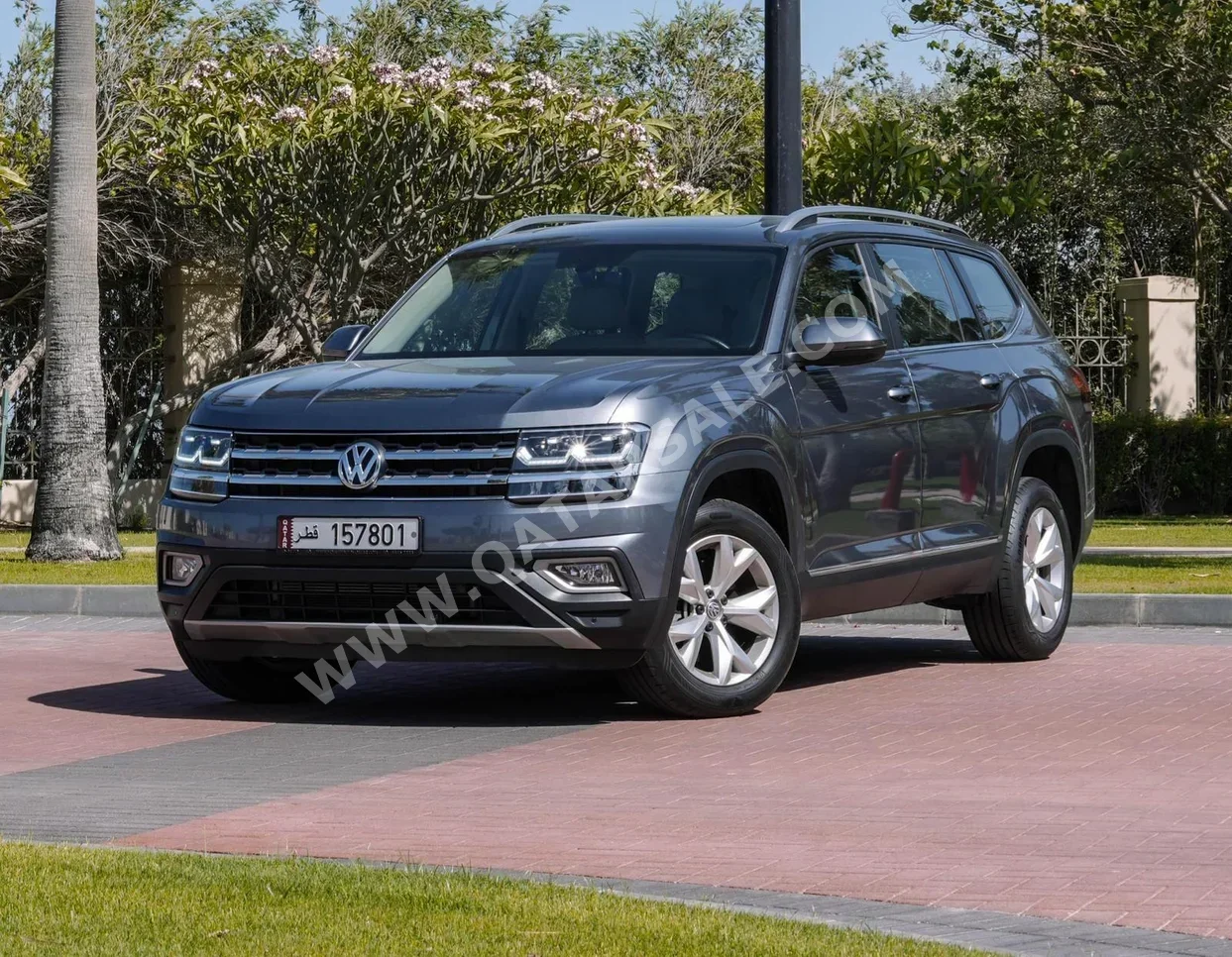 Volkswagen  Teramont  2020  Automatic  80,000 Km  6 Cylinder  Four Wheel Drive (4WD)  SUV  Gray