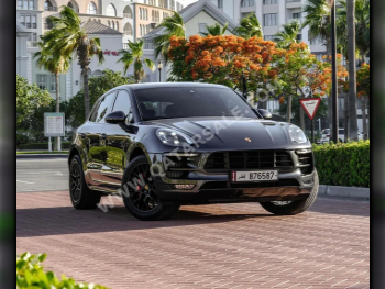 بورش  كيان  جي تي اس  2018  اوتوماتيك  39,000 كم  8 سلندر  دفع رباعي  اس يو في  رمادي  تحت الضمان