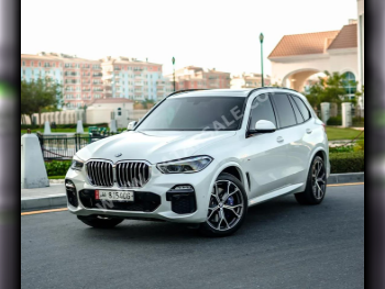 بي ام دبليو  الفئة - اكس  اكس 5 ام  2020  اوتوماتيك  89,000 كم  8 سلندر  دفع رباعي  اس يو في  أبيض