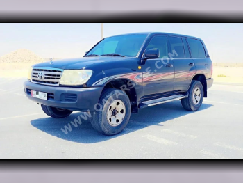 تويوتا  لاند كروزر  جي اكس  2006  اوتوماتيك  437,000 كم  6 سلندر  دفع رباعي  اس يو في  أسود