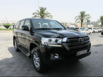 Toyota  Land Cruiser  GXR  2018  Automatic  127,000 Km  6 Cylinder  Four Wheel Drive (4WD)  SUV  Black