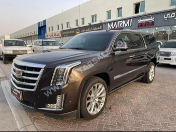 Cadillac  Escalade  2018  Automatic  148,000 Km  8 Cylinder  Four Wheel Drive (4WD)  SUV  Black