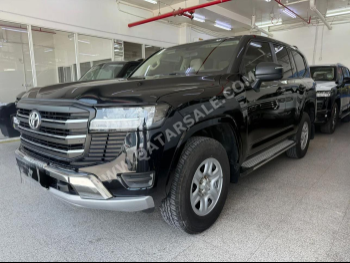 Toyota  Land Cruiser  GX  2024  Automatic  45,000 Km  6 Cylinder  Four Wheel Drive (4WD)  SUV  Black  With Warranty
