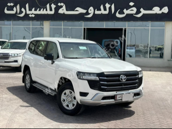 Toyota  Land Cruiser  GX  2022  Automatic  213,000 Km  6 Cylinder  Four Wheel Drive (4WD)  SUV  White