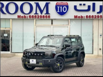 Jetour  T2  Luxury  2025  Automatic  0 Km  4 Cylinder  Four Wheel Drive (4WD)  SUV  Black  With Warranty