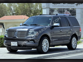 Lincoln  Navigator  2016  Automatic  88,000 Km  6 Cylinder  Four Wheel Drive (4WD)  SUV  Gray