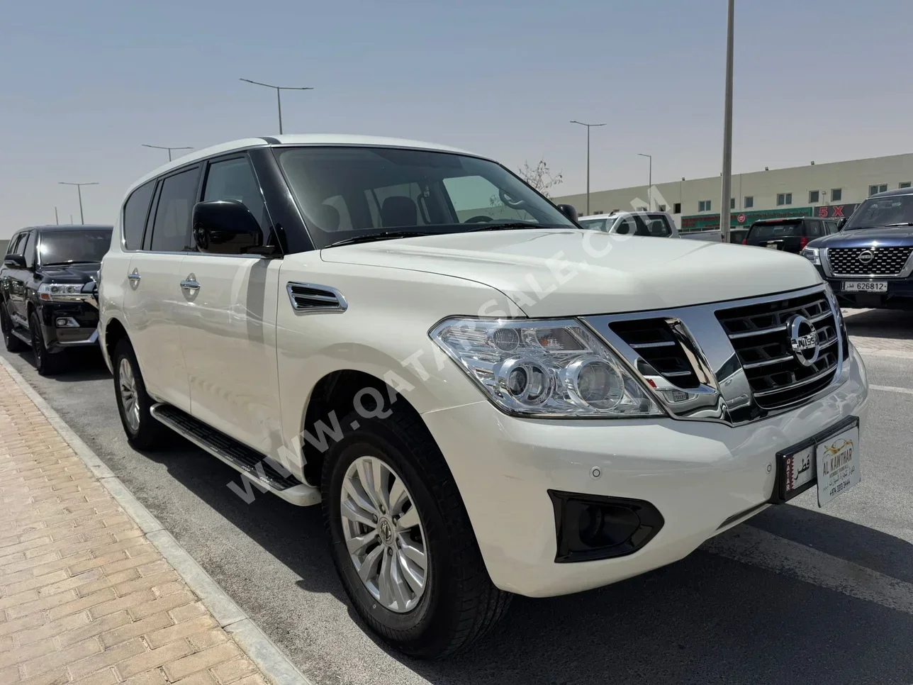 نيسان  باترول  أكس أي  2018  اوتوماتيك  157,000 كم  6 سلندر  دفع رباعي  اس يو في  أبيض