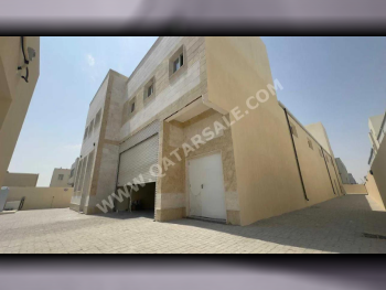 مخازن و مستودعات - أم صلال  - أم صلال علي  -المساحة: 1000 متر مربع