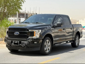 Ford  F  150 LARIAT  2020  Automatic  69,000 Km  6 Cylinder  Four Wheel Drive (4WD)  Pick Up  Black