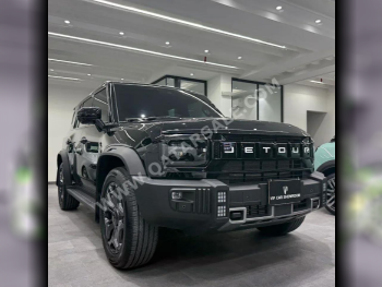 Jetour  T2  Luxury Plus  2025  Automatic  4,800 Km  4 Cylinder  Four Wheel Drive (4WD)  SUV  Black  With Warranty