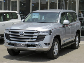 Toyota  Land Cruiser  GXR  2025  Automatic  3,000 Km  6 Cylinder  Four Wheel Drive (4WD)  SUV  Silver  With Warranty