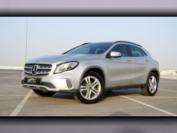 Mercedes-Benz  GLA  250  2018  Automatic  87,000 Km  4 Cylinder  All Wheel Drive (AWD)  SUV  Silver