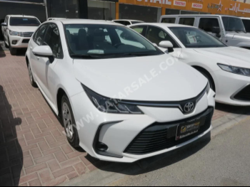 Toyota  Corolla  XLI  2022  Automatic  63,000 Km  4 Cylinder  Front Wheel Drive (FWD)  Sedan  White