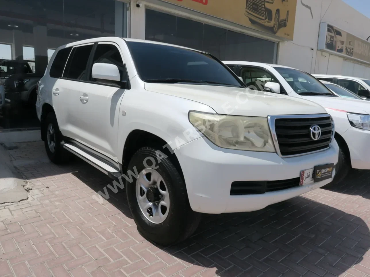 Toyota  Land Cruiser  G  2009  Manual  340,000 Km  6 Cylinder  Four Wheel Drive (4WD)  SUV  White