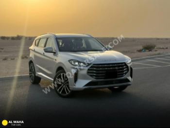 جيتور  اكس 70  بلس لاكجري  2025  اوتوماتيك  0 كم  4 سلندر  دفع رباعي  اس يو في  فضي  تحت الضمان