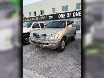 Lexus  LX  470  2002  Automatic  454,000 Km  8 Cylinder  Four Wheel Drive (4WD)  SUV  Gold