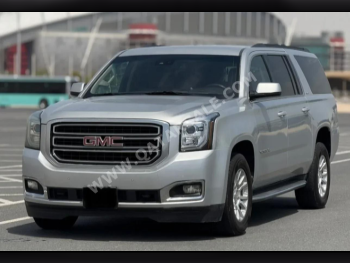 GMC  Yukon  XL SLT  2016  Automatic  156,000 Km  8 Cylinder  Rear Wheel Drive (RWD)  SUV  Silver
