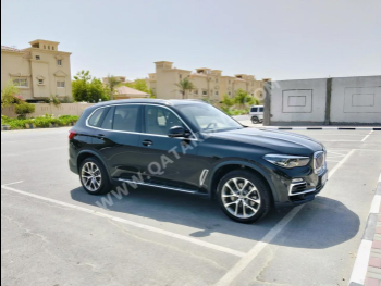 BMW  X-Series  X5  2019  Automatic  105,000 Km  6 Cylinder  Four Wheel Drive (4WD)  SUV  Black